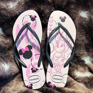 Havaianas Pink Minnie Mouse Flip Flops with Black Straps